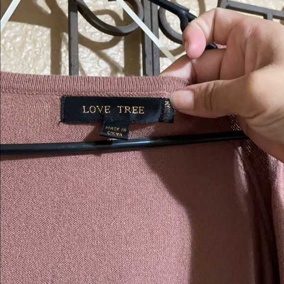 Cardigan - Picture 2 of 3